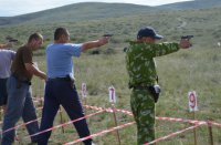 Сотрудники тувинского наркоконтроля занимают лидирующую позицию в спортивном биатлоне