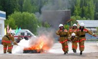 Пожарные Тувы состязались в профессиональном мастерстве