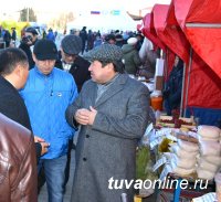 В Туве в День народного единства проведены состязания в национальных играх и забавах