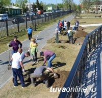 Ключевая достопримечательность Тувы – парк «Центр Азии» – пополнился новыми соснами