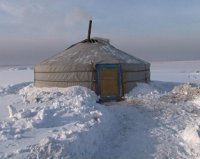 Глава Тувы поставил задачу ежедневно контролировать ситуацию на сельских дорогах, в том числе ведущих к чабанским стоянкам