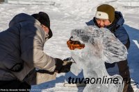 В Кызыле сегодня мастер-класс проведет 11-кратный чемпион мира по ледовым скульптурам Александр Зайцев (Красноярск)