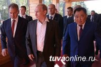 Владимир Путин и Дмитрий Медведев поздравили Главу Тувы и жителей республики с Днем защитника Отечества