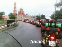 Горсть тувинской земли развеяна в Белоруссии над захоронением уроженца Тувы Героя Советского Союза Михаила Бухтуева