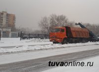 Дороги Тувы после обильных снегопадов чистят в штатном режиме