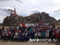 В Кызыл-Даге открытием стелы, мемориальной доски, чествованием матерей-героинь отметили 100-летие со дня рождения легендарной Уруле Кандан