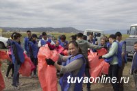 В продолжающемся месячнике по санитарной очистке активно участвуют предприятия Кызыла