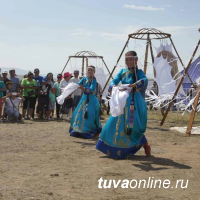 Фестиваль «Ак-Чем» («Белая пища»): Лучший быштак готовят сыроделы Улуг-Хемского кожууна Тувы