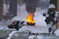 В тувинских горах прошли учения по ликвидации боевиков...