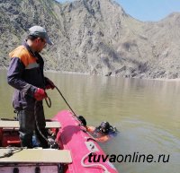 В Туве к поискам двух пропавших на Енисее подключили спасателей Хакасии