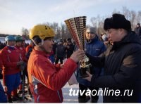 Первый кубок Мэра Кызыла по хоккею с мячом уезжает в барун-хемчикское село Аксы-Барлык