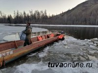 В Тодже заработала лодочная переправа. Не забываем про спасательные жилеты