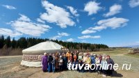 Храм-юрта в честь святой Матроны Московской установлен в п. Кундустуг (Тува)