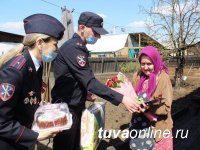 Правоохранители Тувы присоединились к поздравлениям с Днем Победы