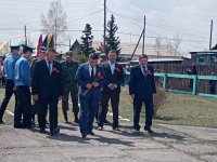 В приграничном Эрзине на Аллее Памяти установлена мемориальная доска в честь военнослужащего Ромаза Оюна