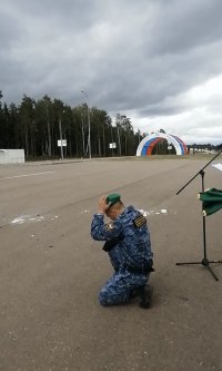 Cудебные приставы Тувы завоевали знак профессионального отличия - зеленые береты