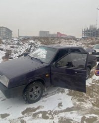 В Туве подростки угнали машину вместе со спящим в ней пассажиром